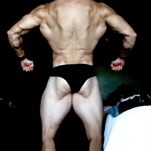 [m] 32- back shot the day before my second natural bodybuilding show.
