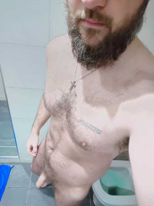 (m) just finished hump day work out, getting used to no midweek rest day now.