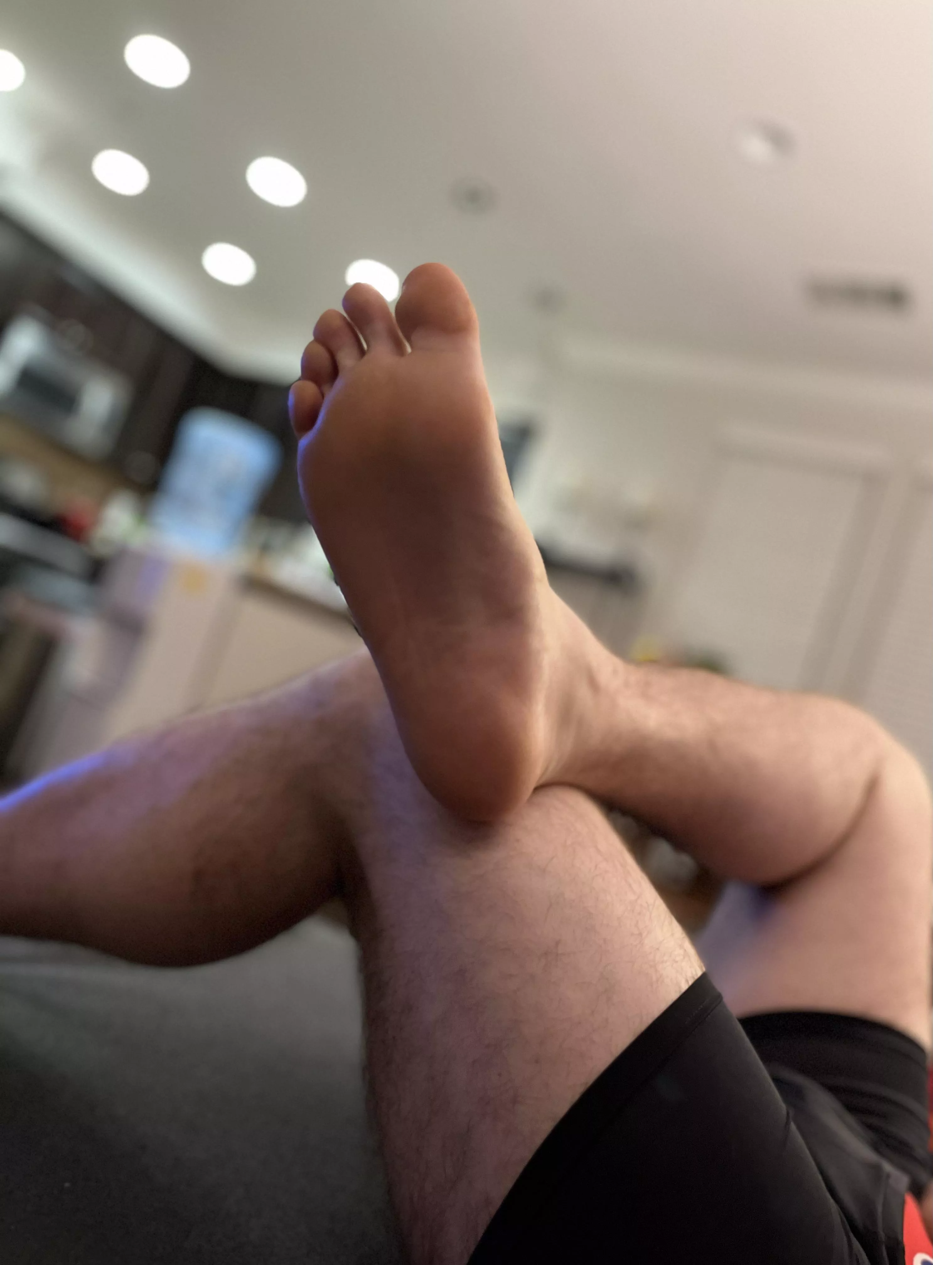 my morning view 🦶🏼😏