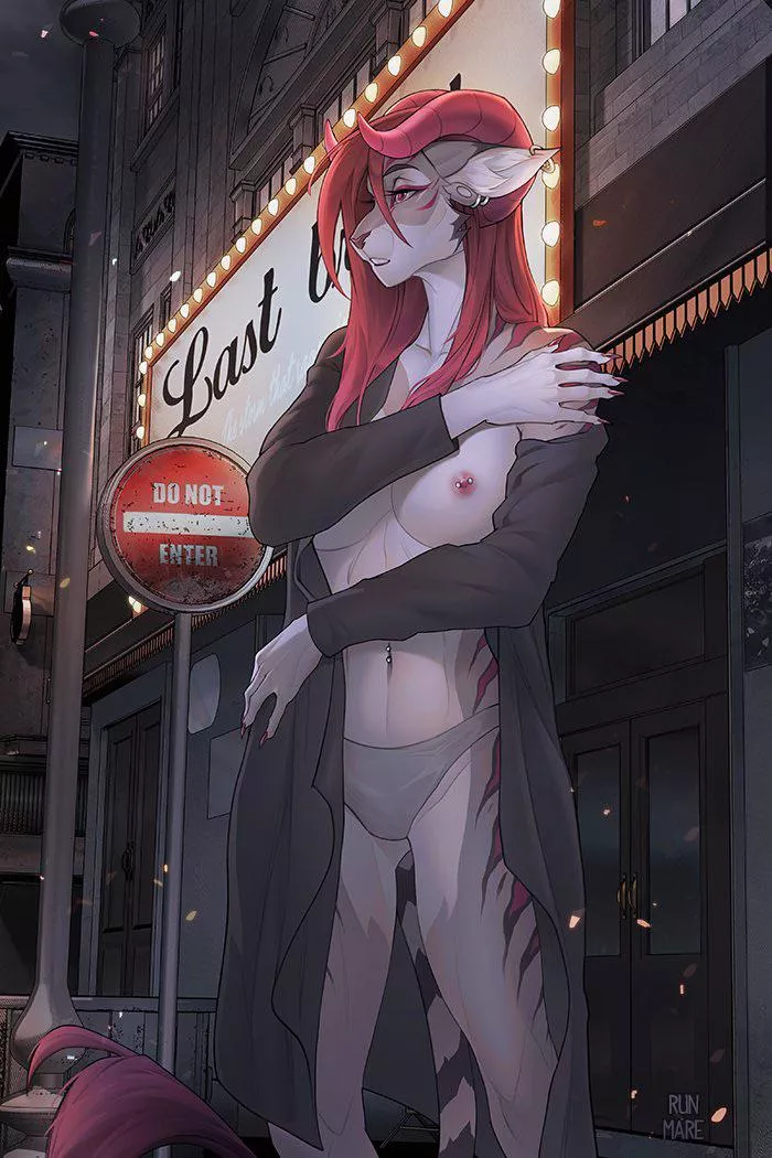 Night Street [F] (runmare)
