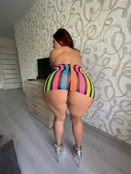 Oh, I think you can see my pussy