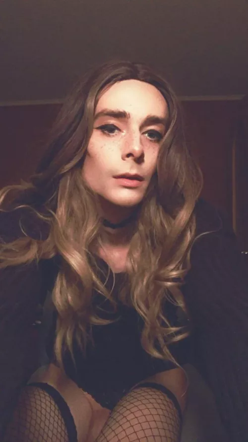 POV: I'm going to kiss you on the lips. your action? 🥵