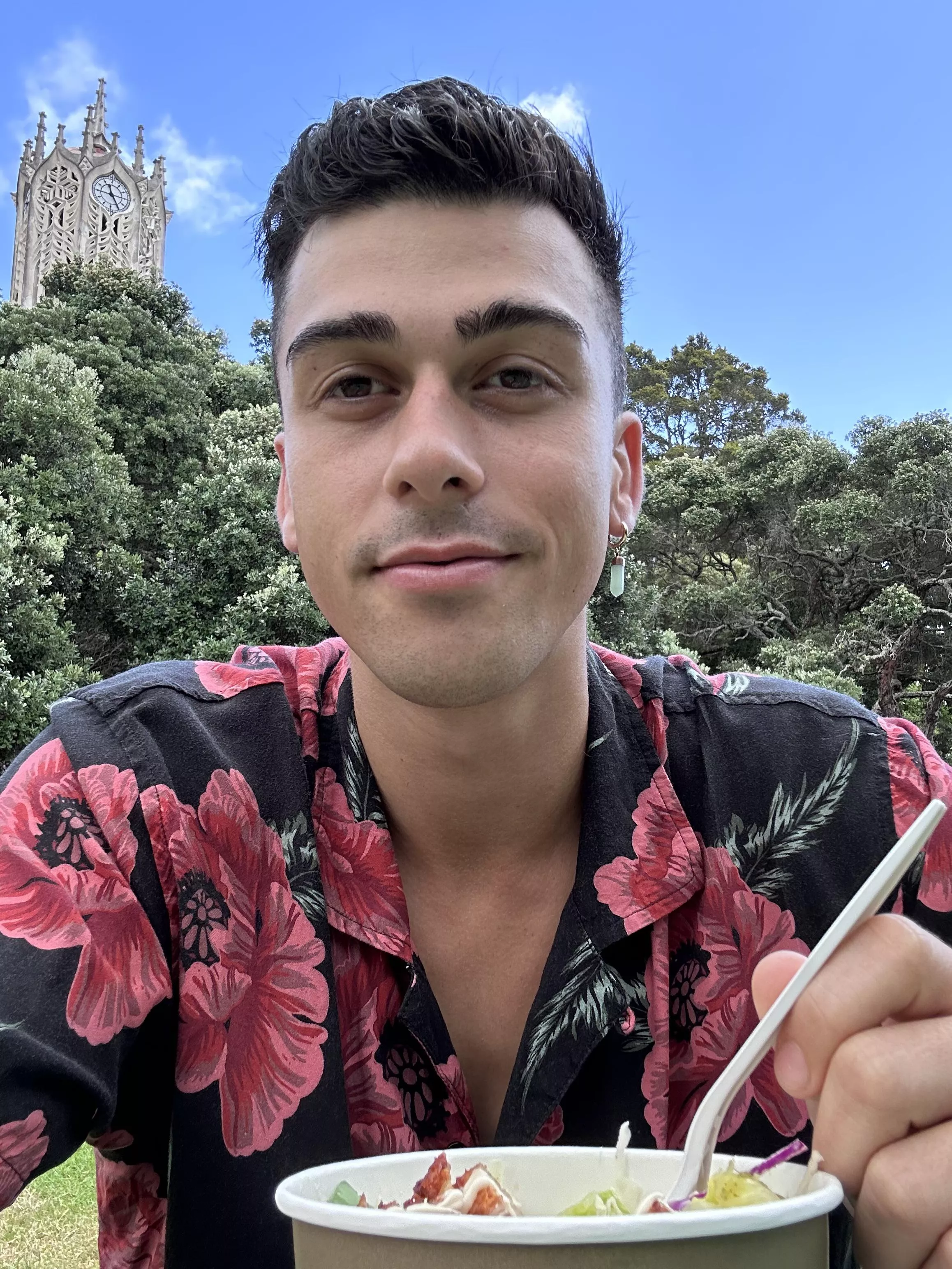 Sitting here eating my lunch and I finally got my grade back for my masters. I got an A! Im so happy/ lost for words. All my hard work and mental breakdowns were worth it 🥲 hope ya’ll are having a great day where ever you are (I’m in New Zealand) 