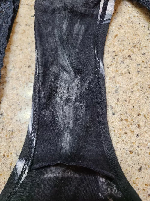 Some nice dry discharge ;)