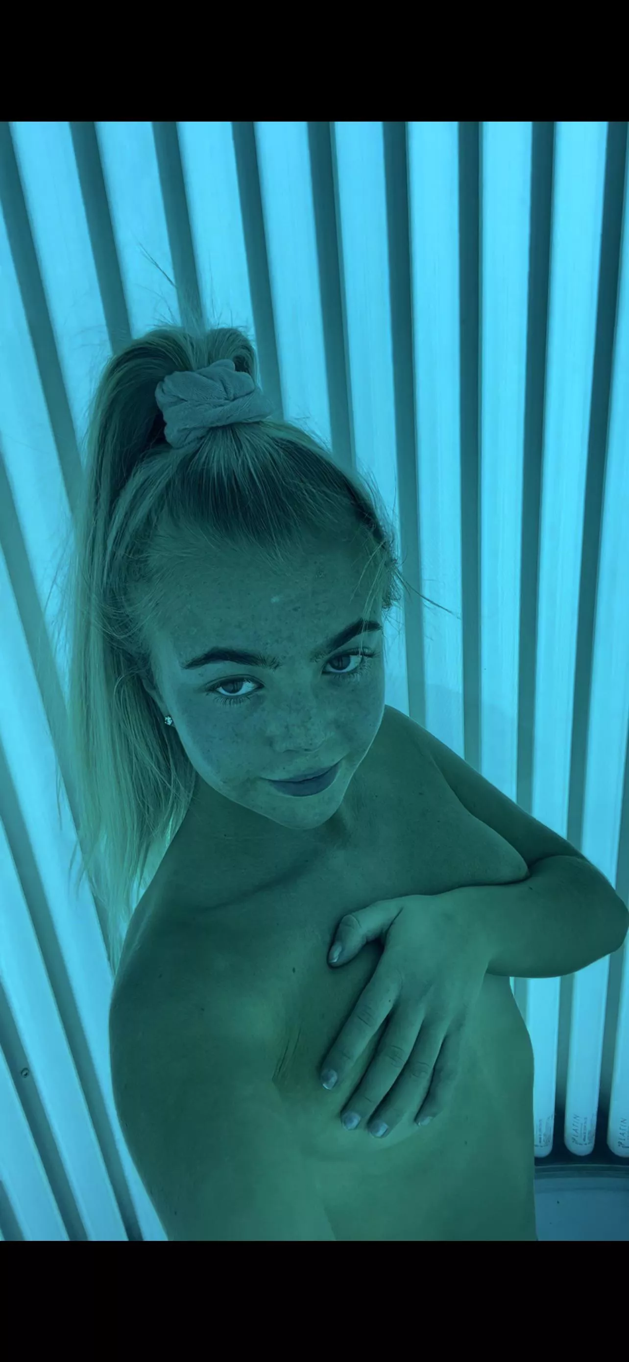 Sunbed selfie