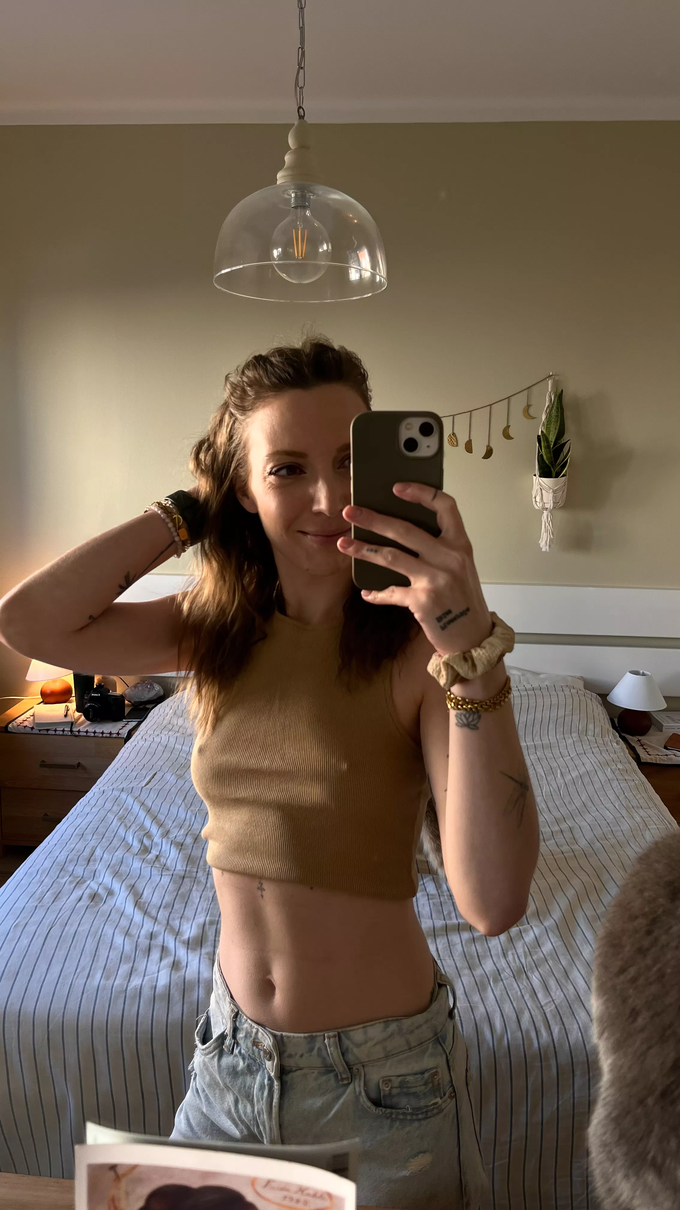 Sun's out, crop top's out