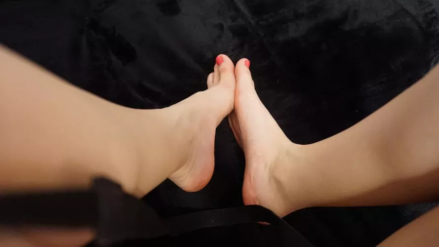 What would you do to them? 👣