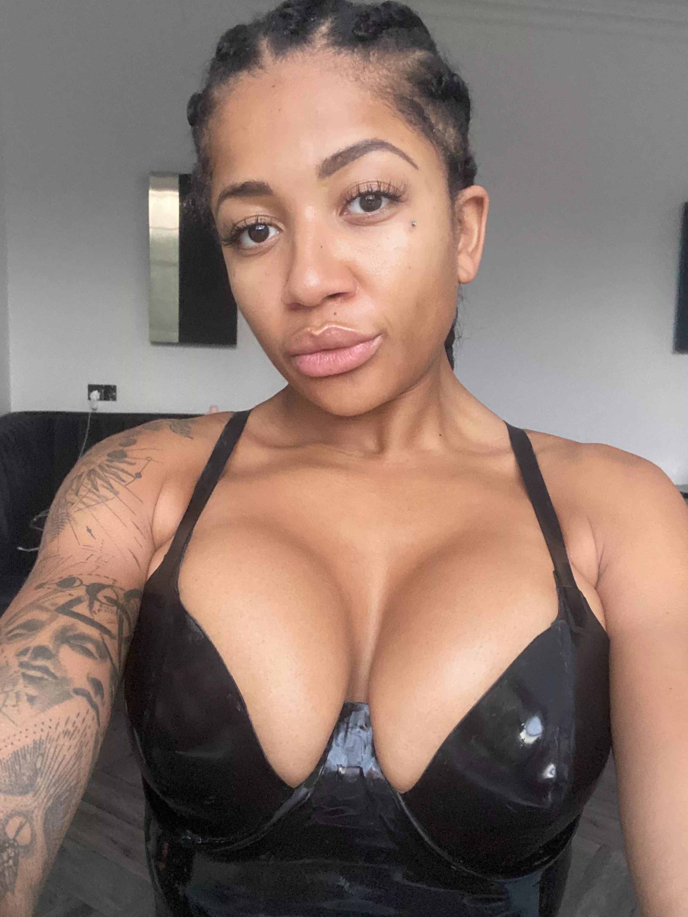 would you go to my succubus lair? ?