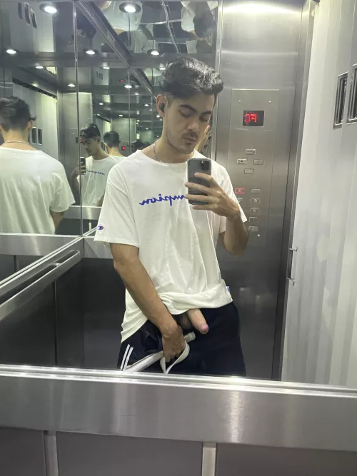 Would you like fuck here?