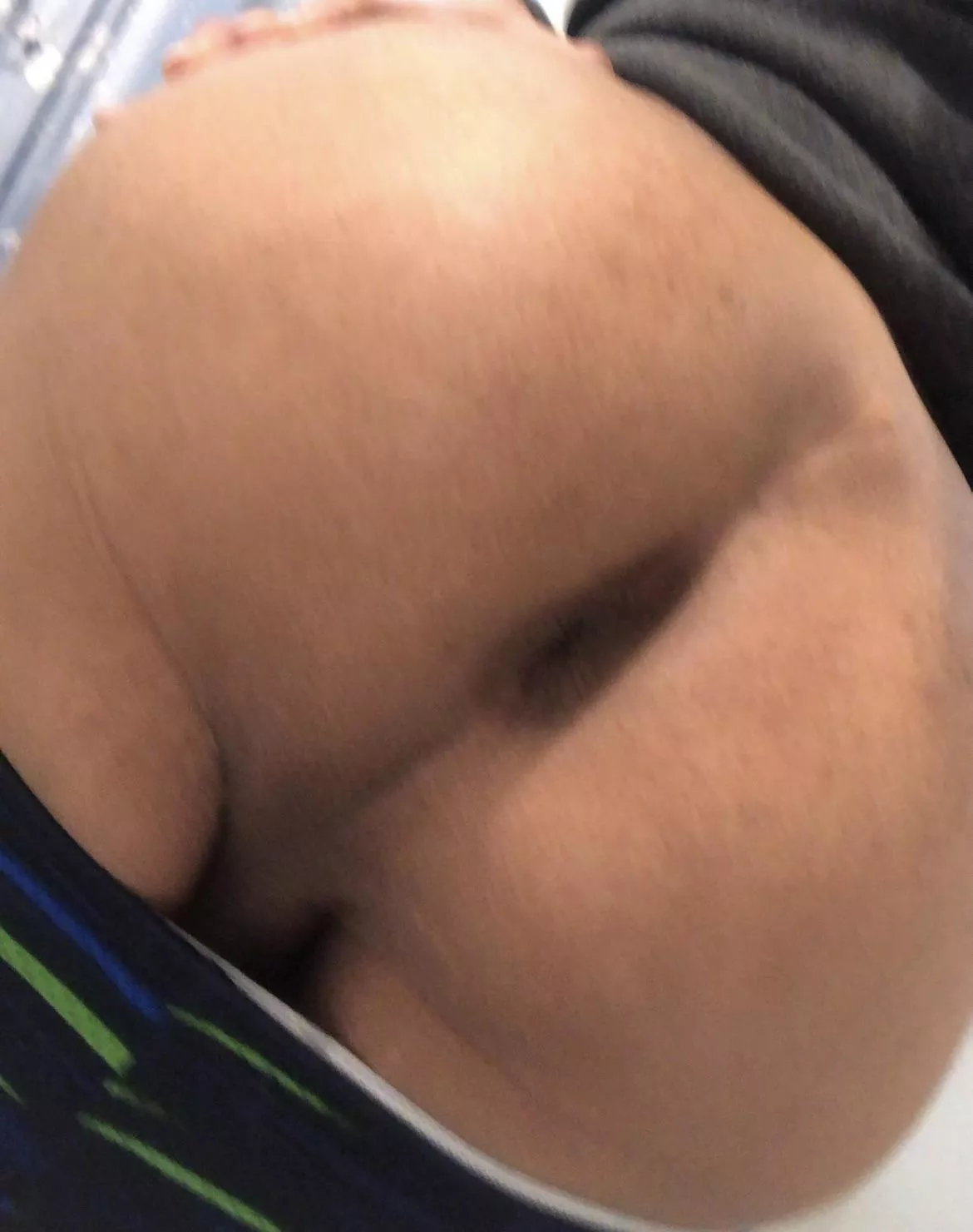 20 need me some hot jock tall white man cock dms open