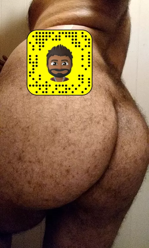 24 M looking for new friends😜 add my snap
