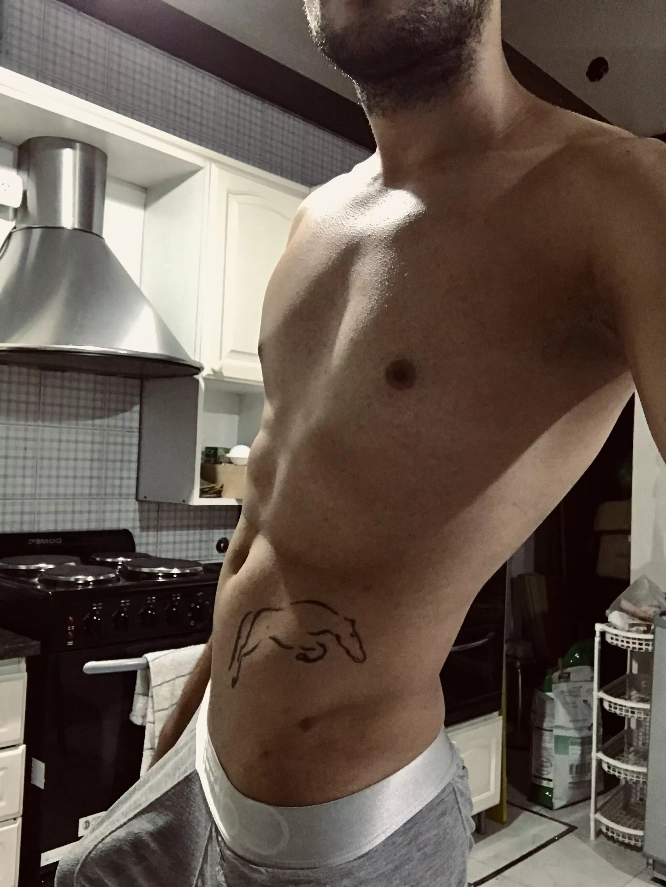 27yo Looking for a jerk friend to have some fun/ also into long term/ must show face/ sc adoliveeira1