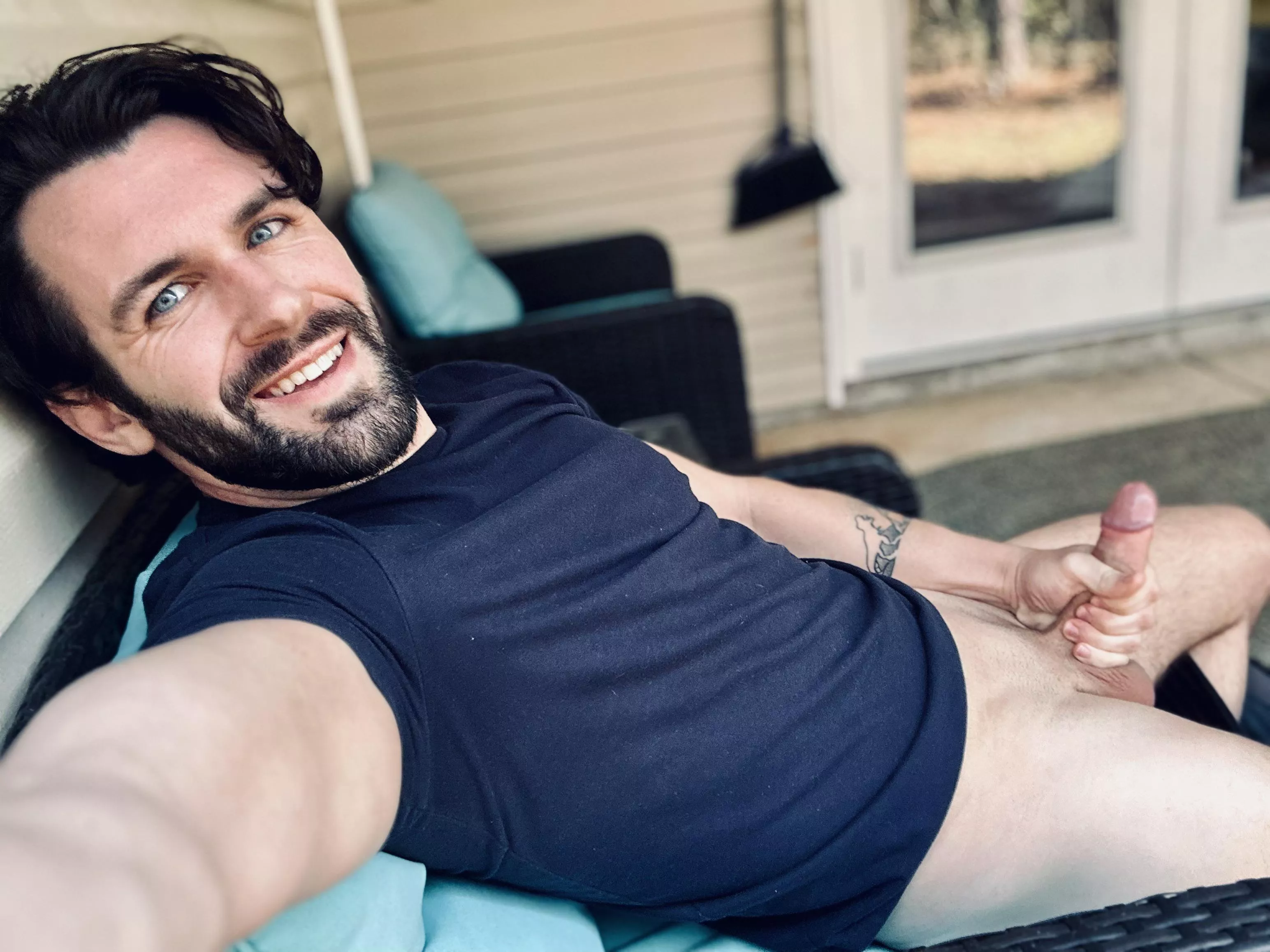 (32) just a dad outside