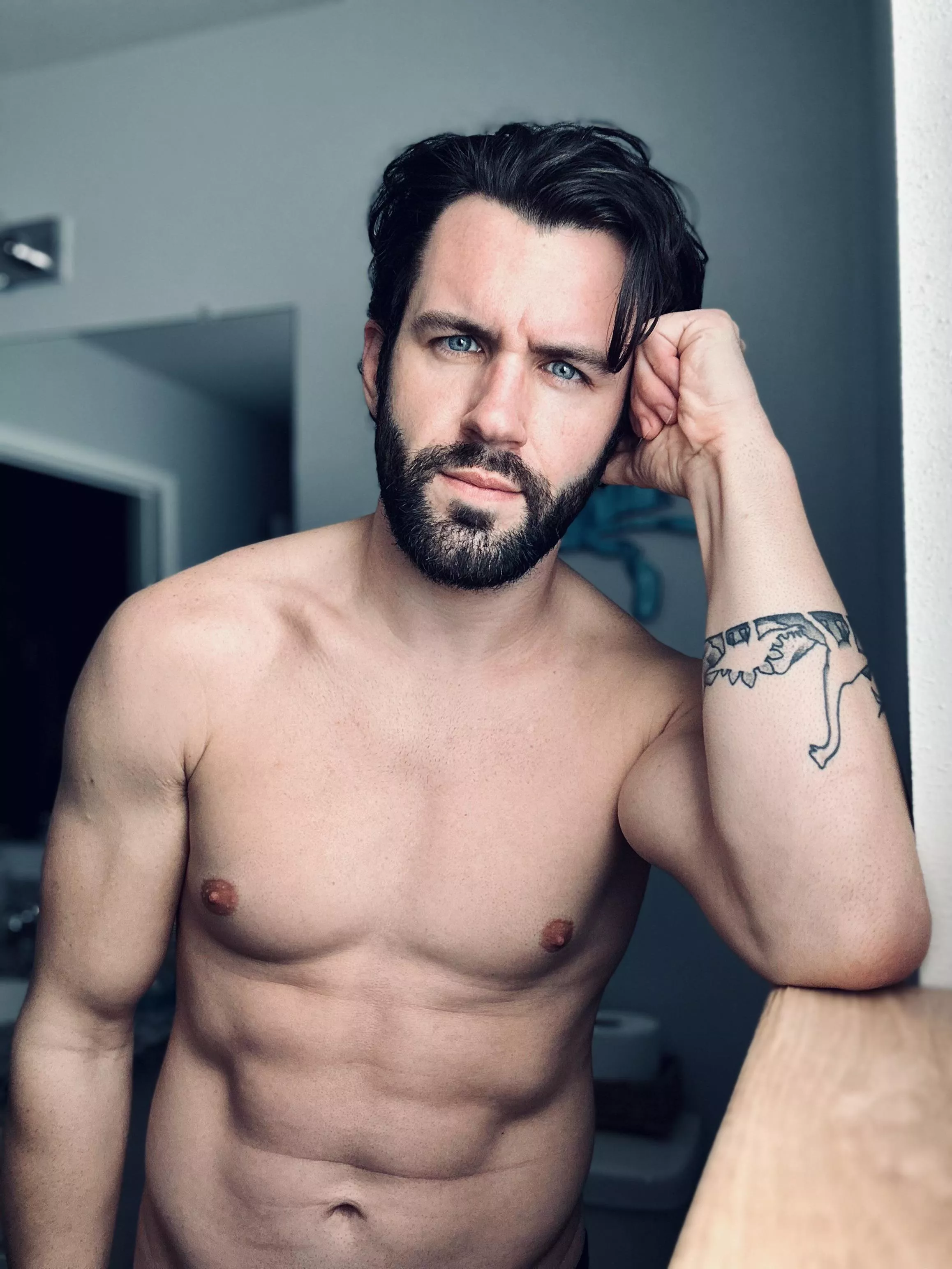 (32) just seeking affirmation from strangers