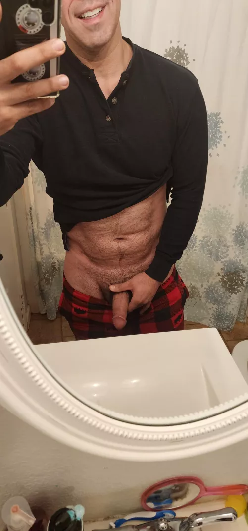 [44] R-rated behavin', PG smilin'