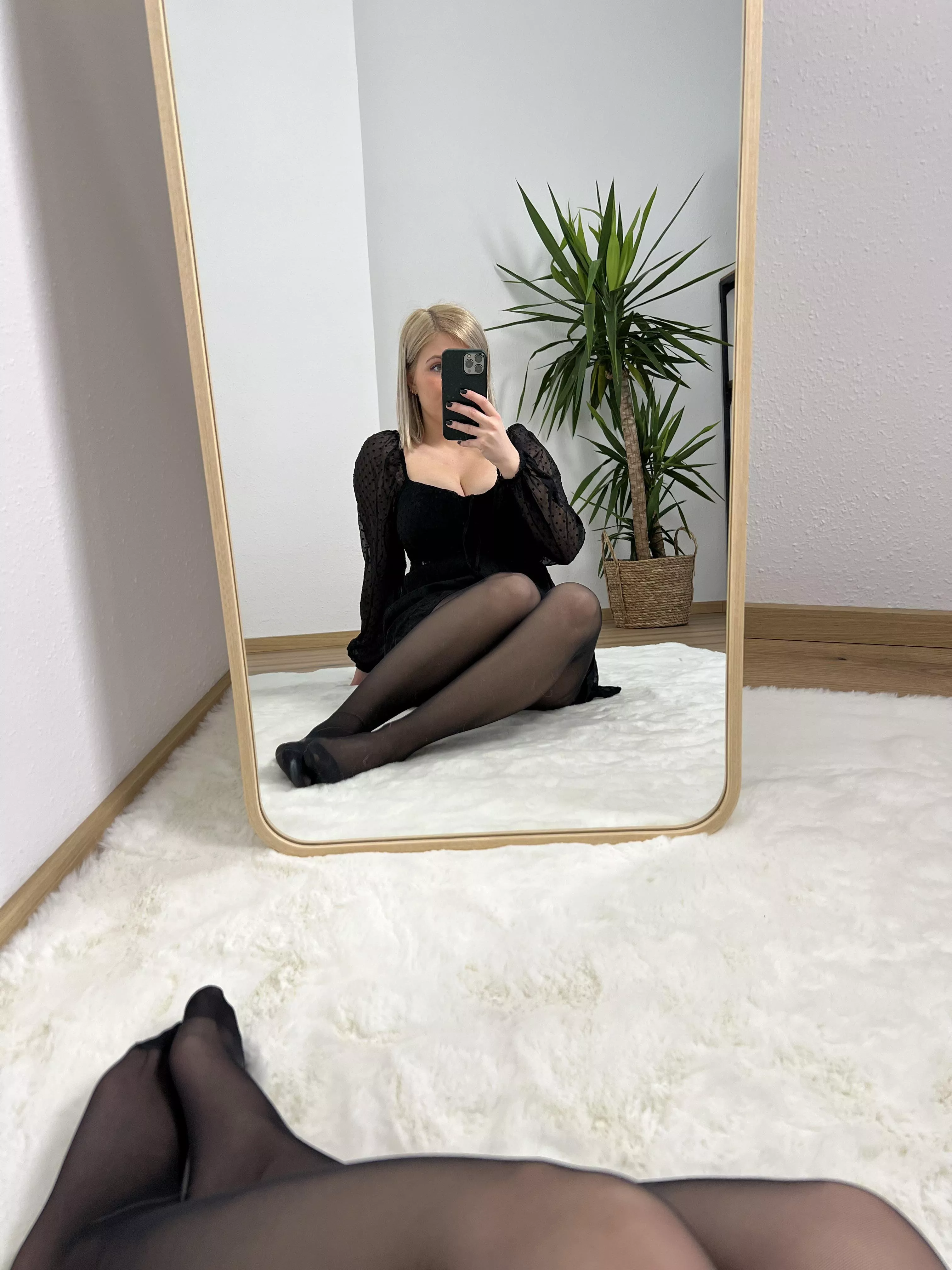 all black outfit 🖤