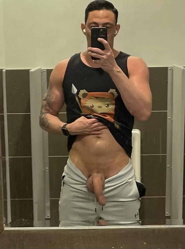 Another locker room flash…