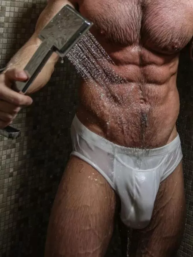 🙇🏽‍♂️Bath time🛀🚿