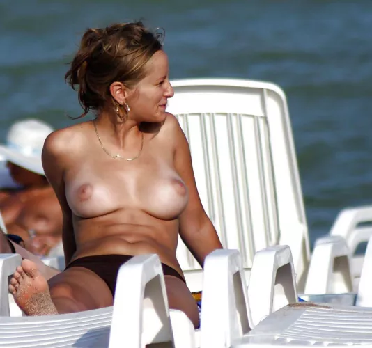 Beautifull face and boobs