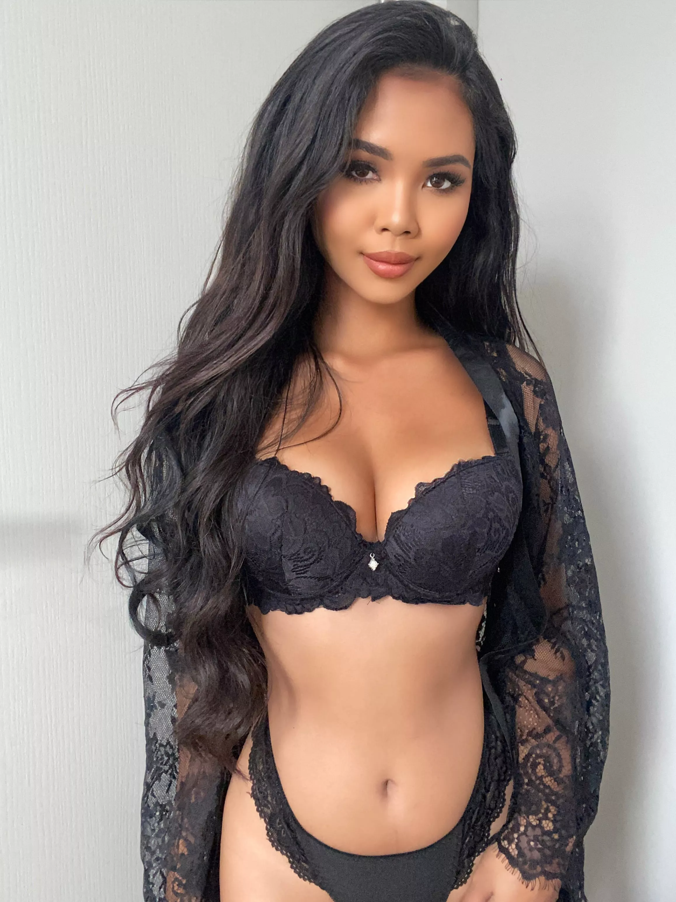 Can i be your GF? 🥺😘