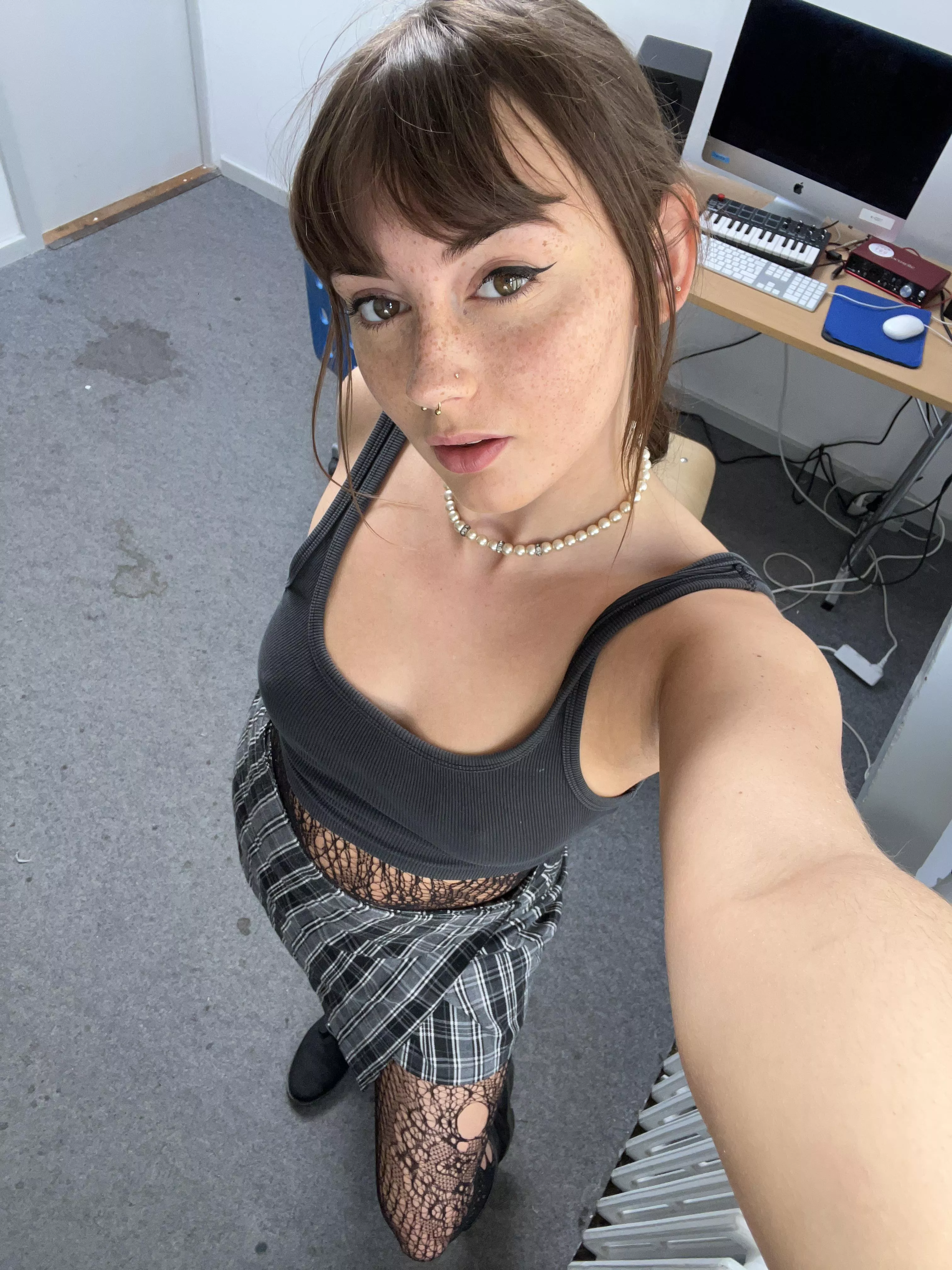 [domme] I really need to humiliate something ! Help me