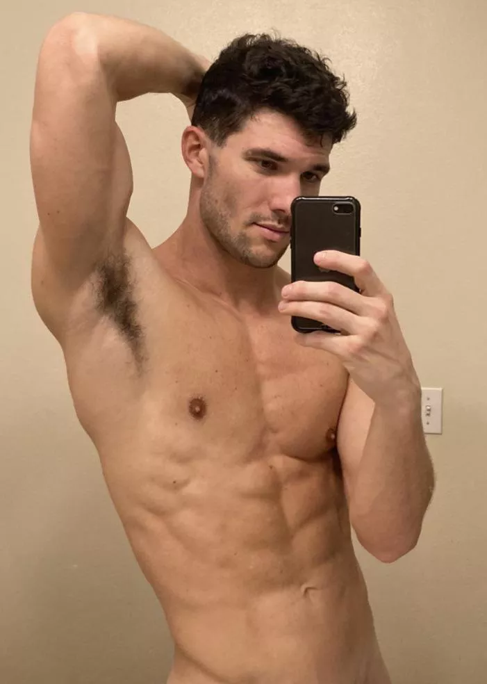 Extra musky for you to sniff