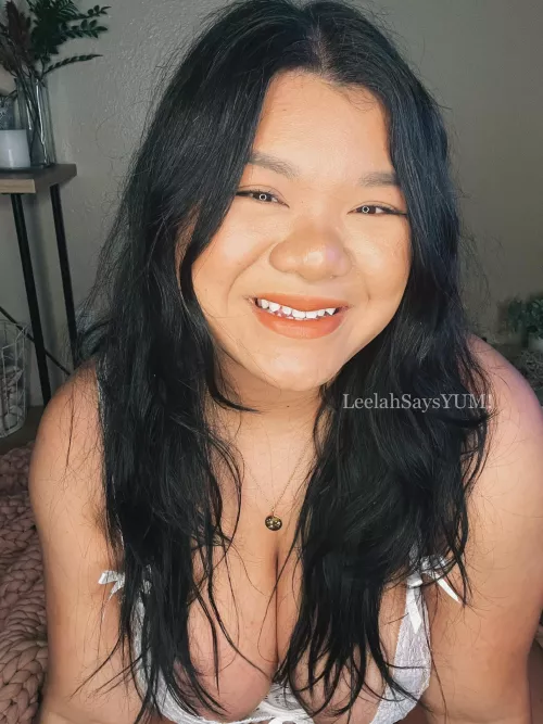 Hey! My eyes are up here!!