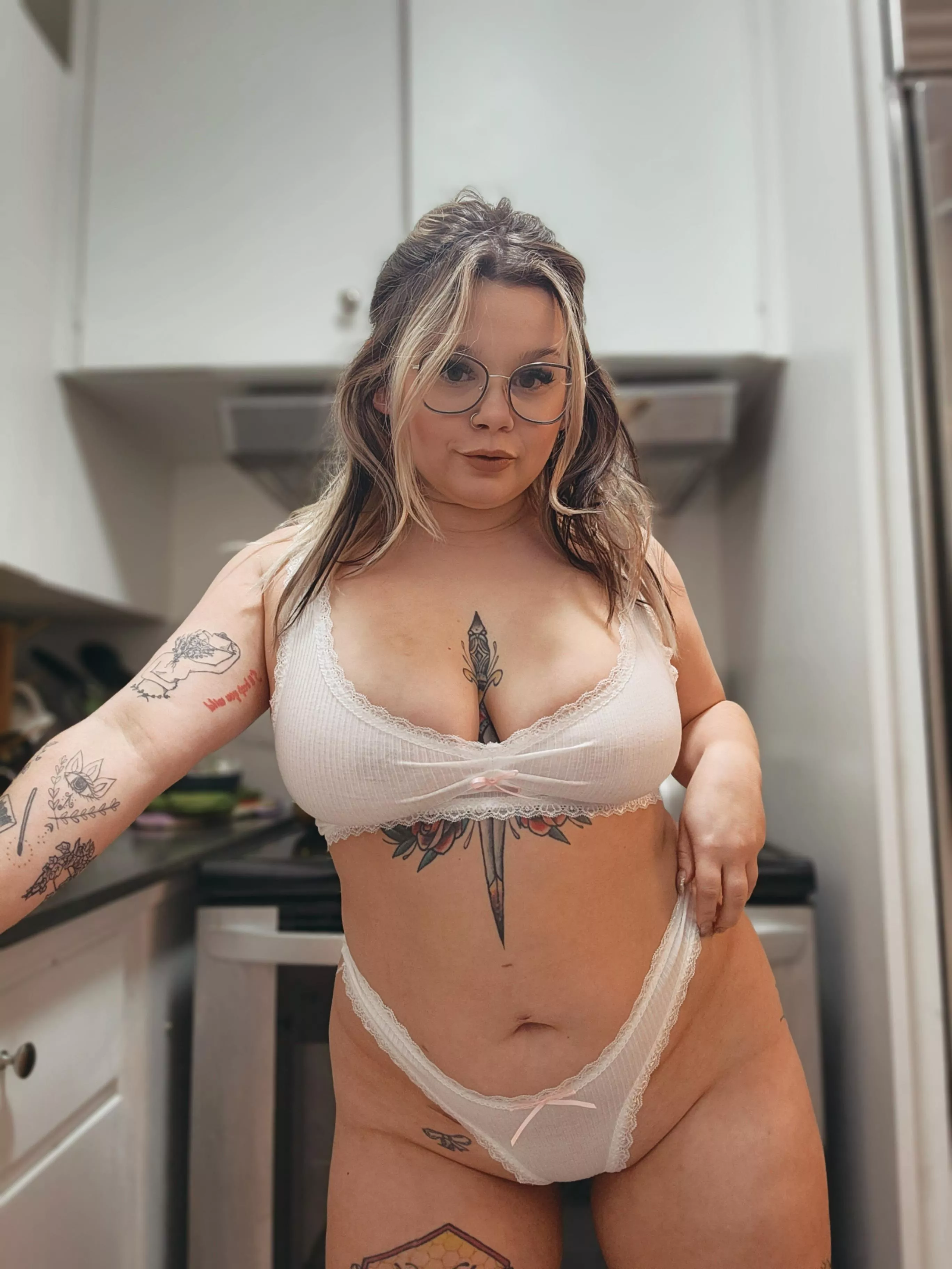 Hi I think your cute