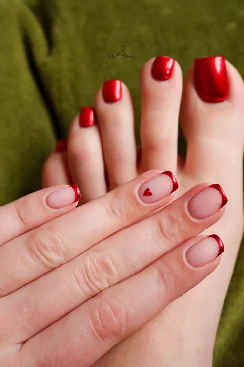 I don’t usually do this but This colour 🤤 Do we like close ups? ♥️