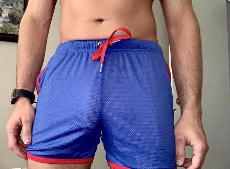 I hope he doesn’t pop out whilst i’m on the Benchpress