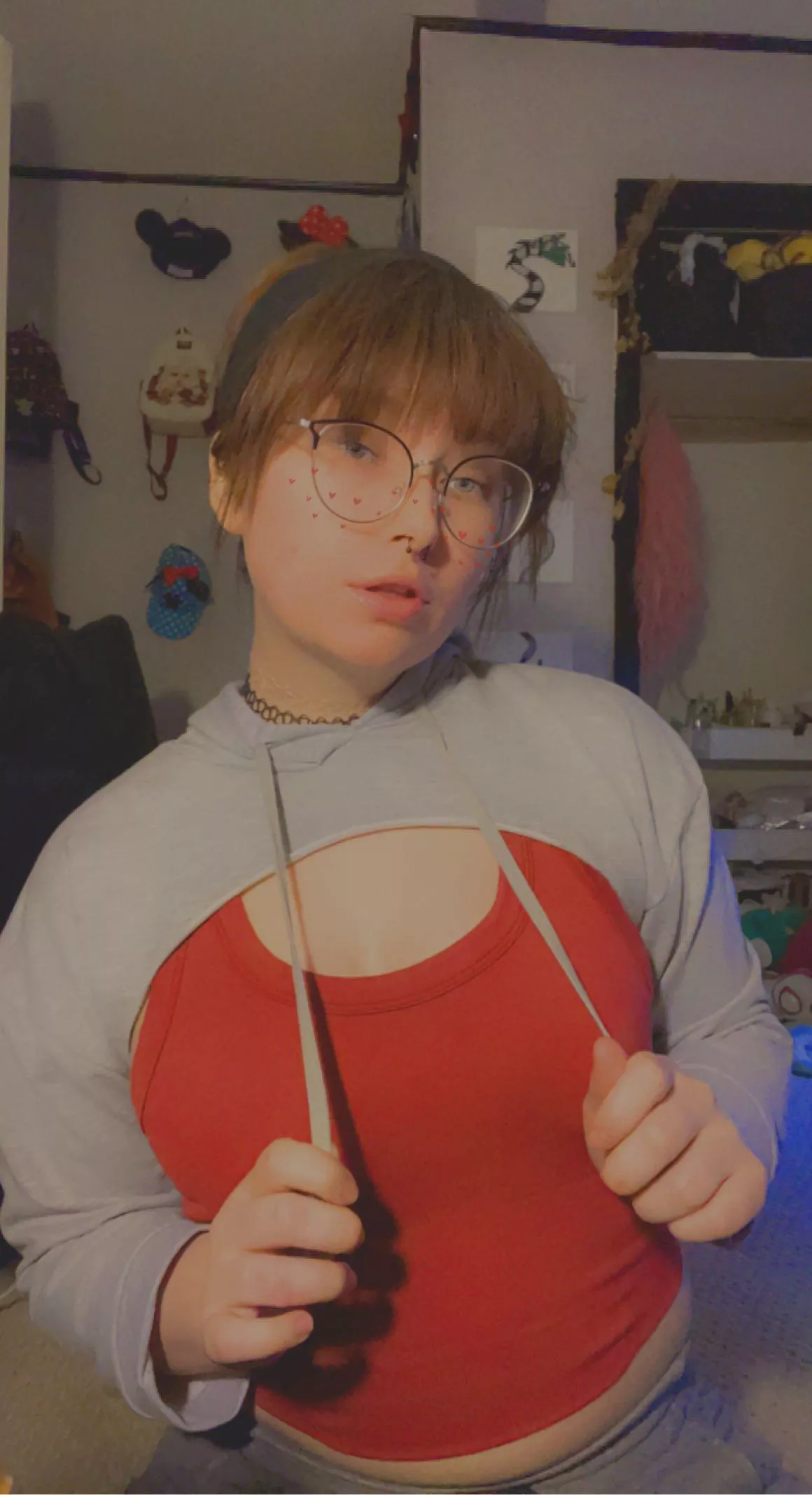 I think I need a bang trim ☺️💗