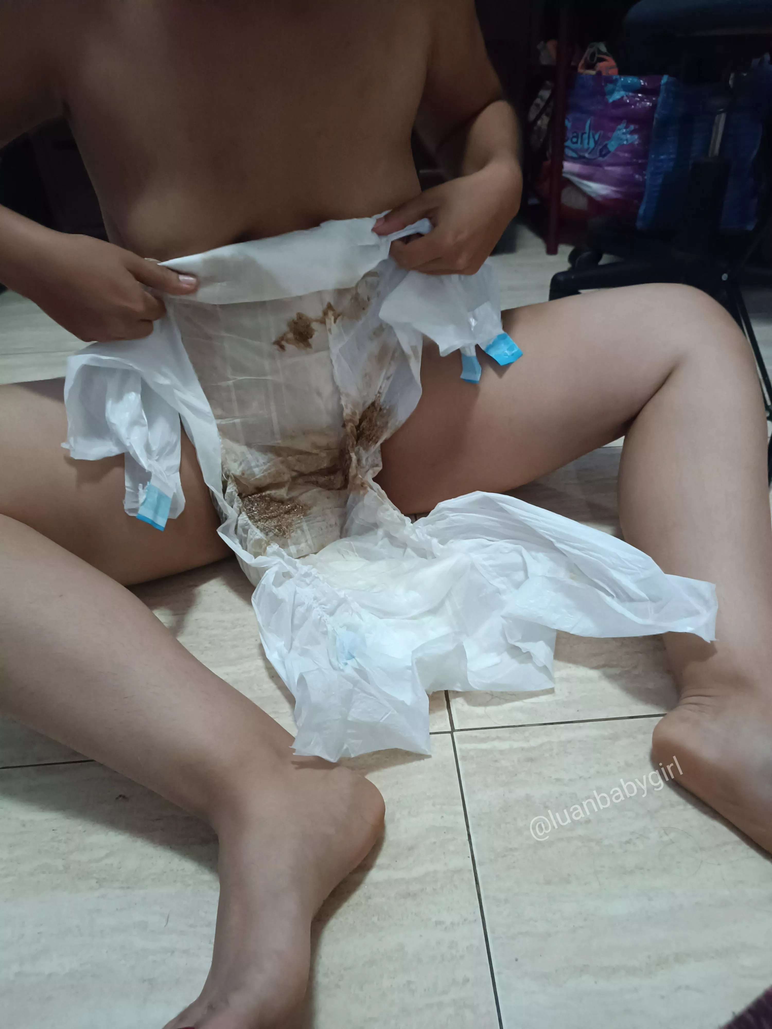 I'm in stinking trouble 😭 (messy ⚠️)