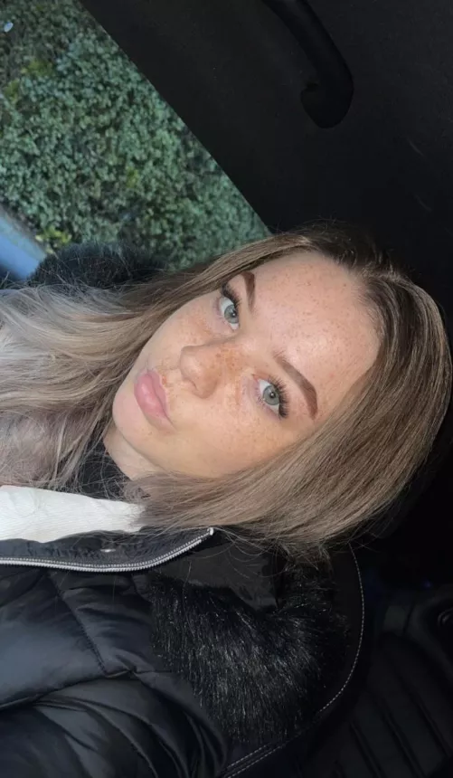 Just a pretty face ;)