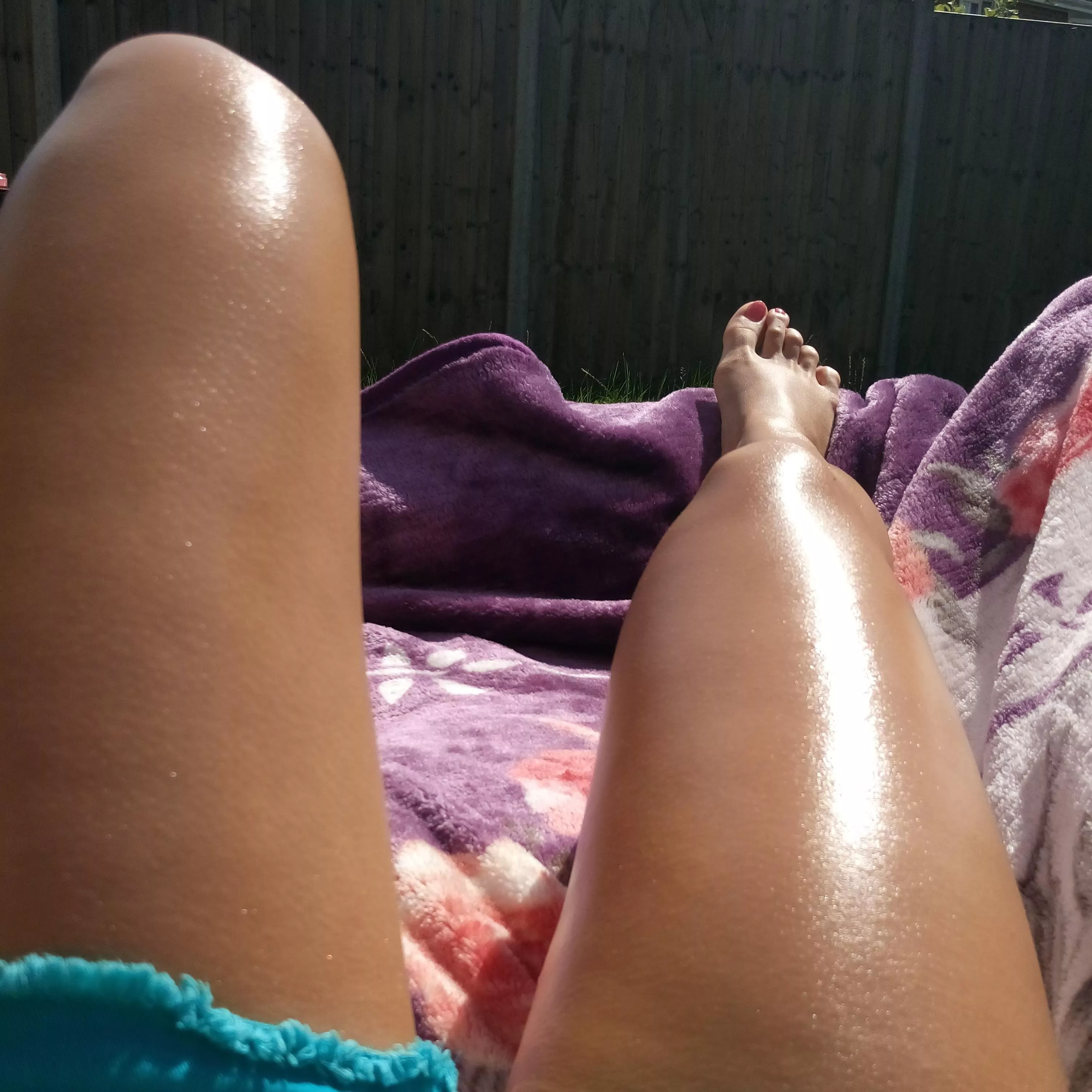 Kneel before me and lick my feet [oc]