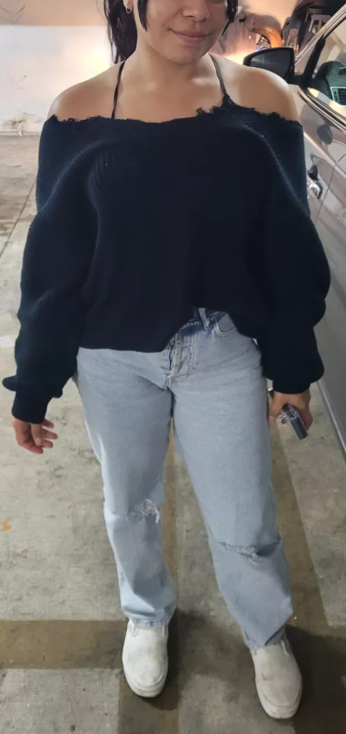 Latina wife wants to make cheating husband read what all these horny guys would do to me. let him have it boys. I want him to read the messages and comments. 32f latina. This is my revenge.