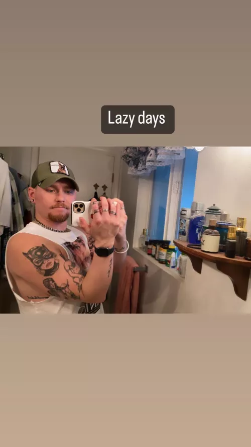 Lazy day vibes ✌🏻
