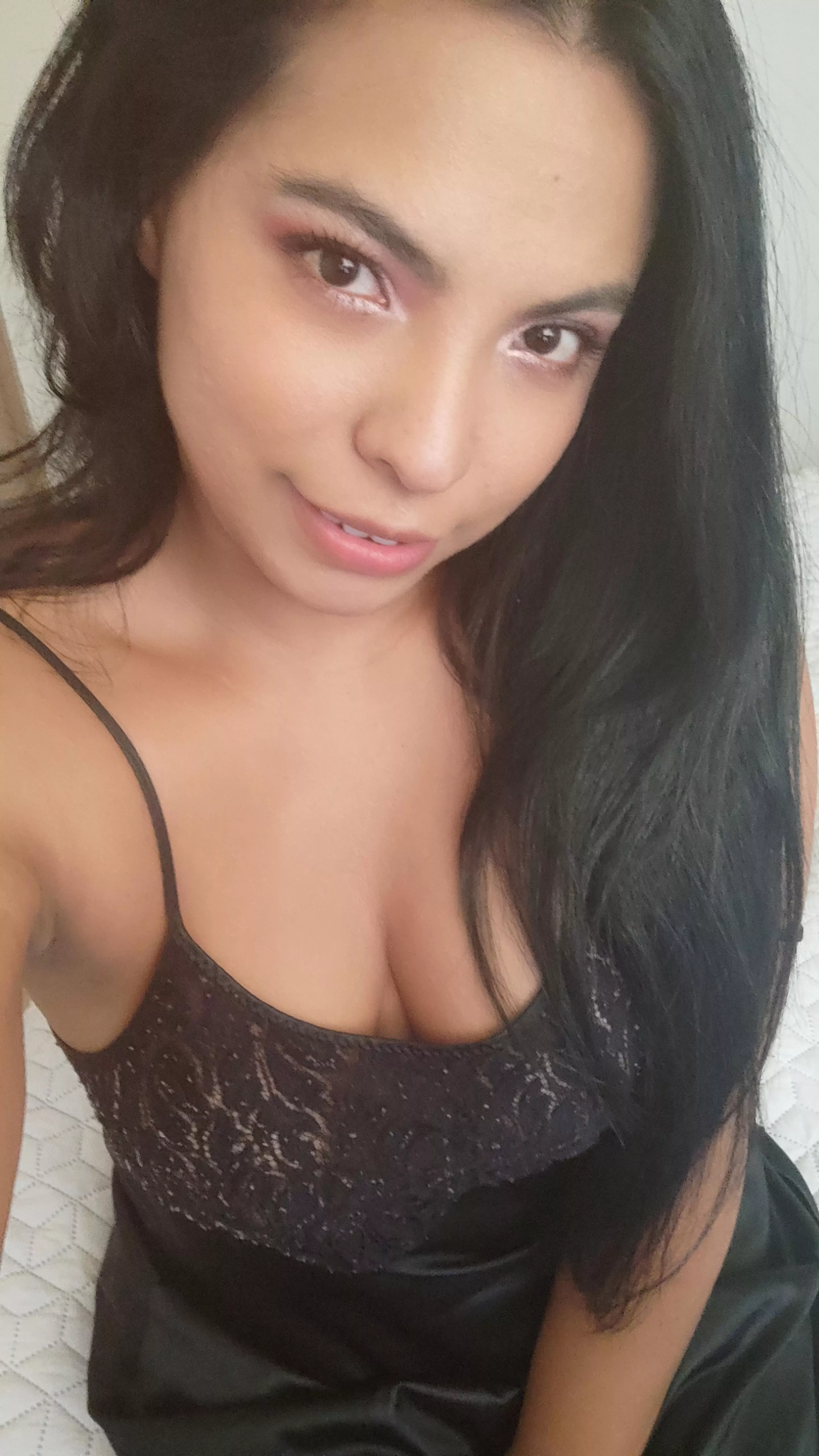 Long hair and huge ass haha