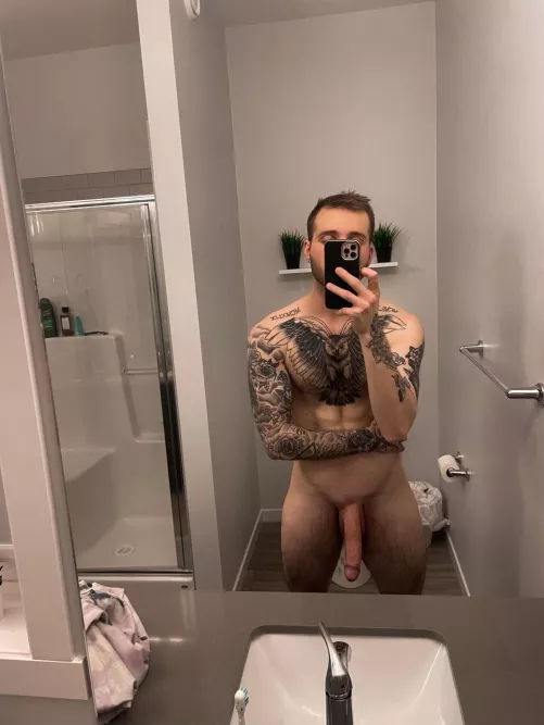 (M) Bonjour all you sexy individuals/couples😈