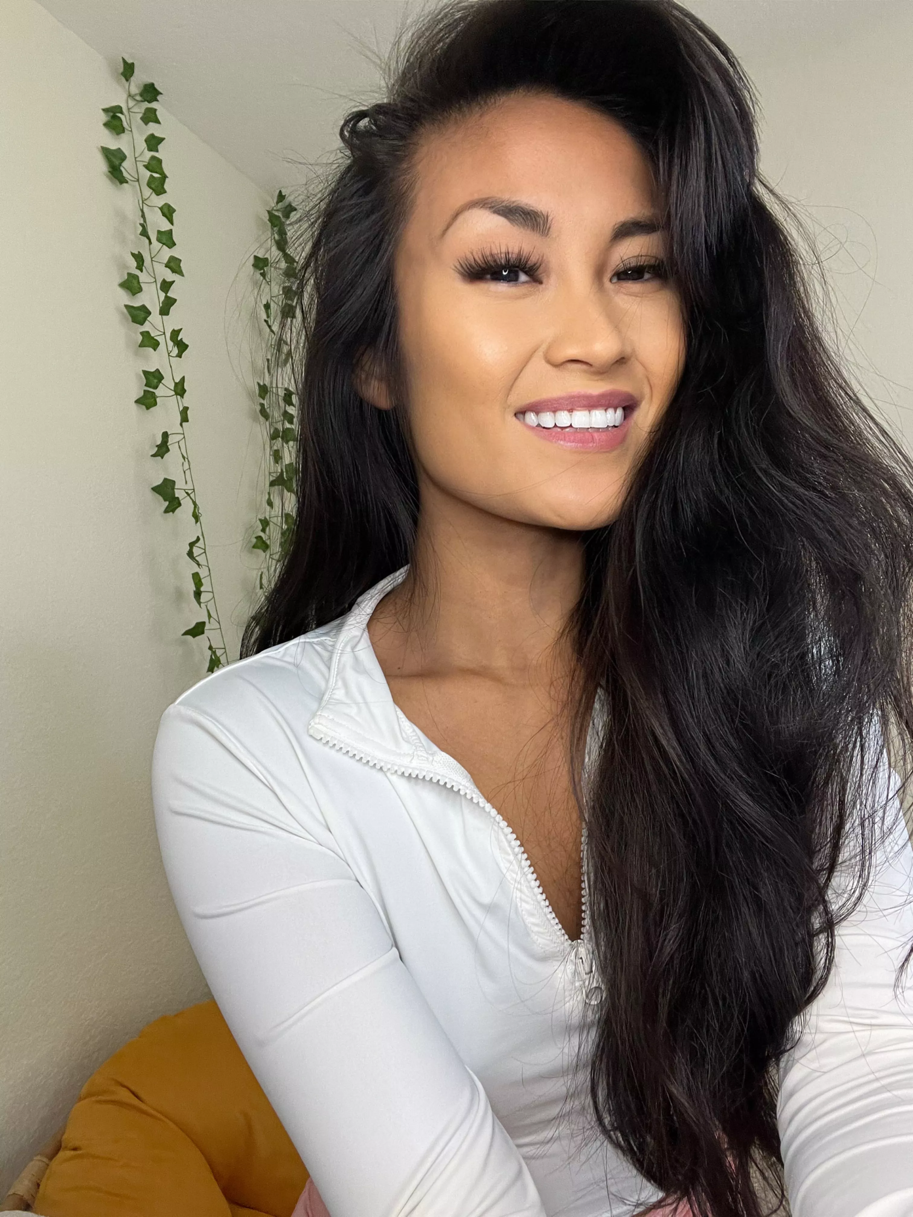 Make me your house toy tonight