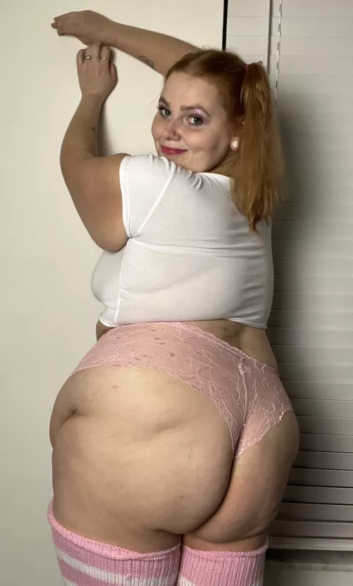 Morning, from my backside 😘