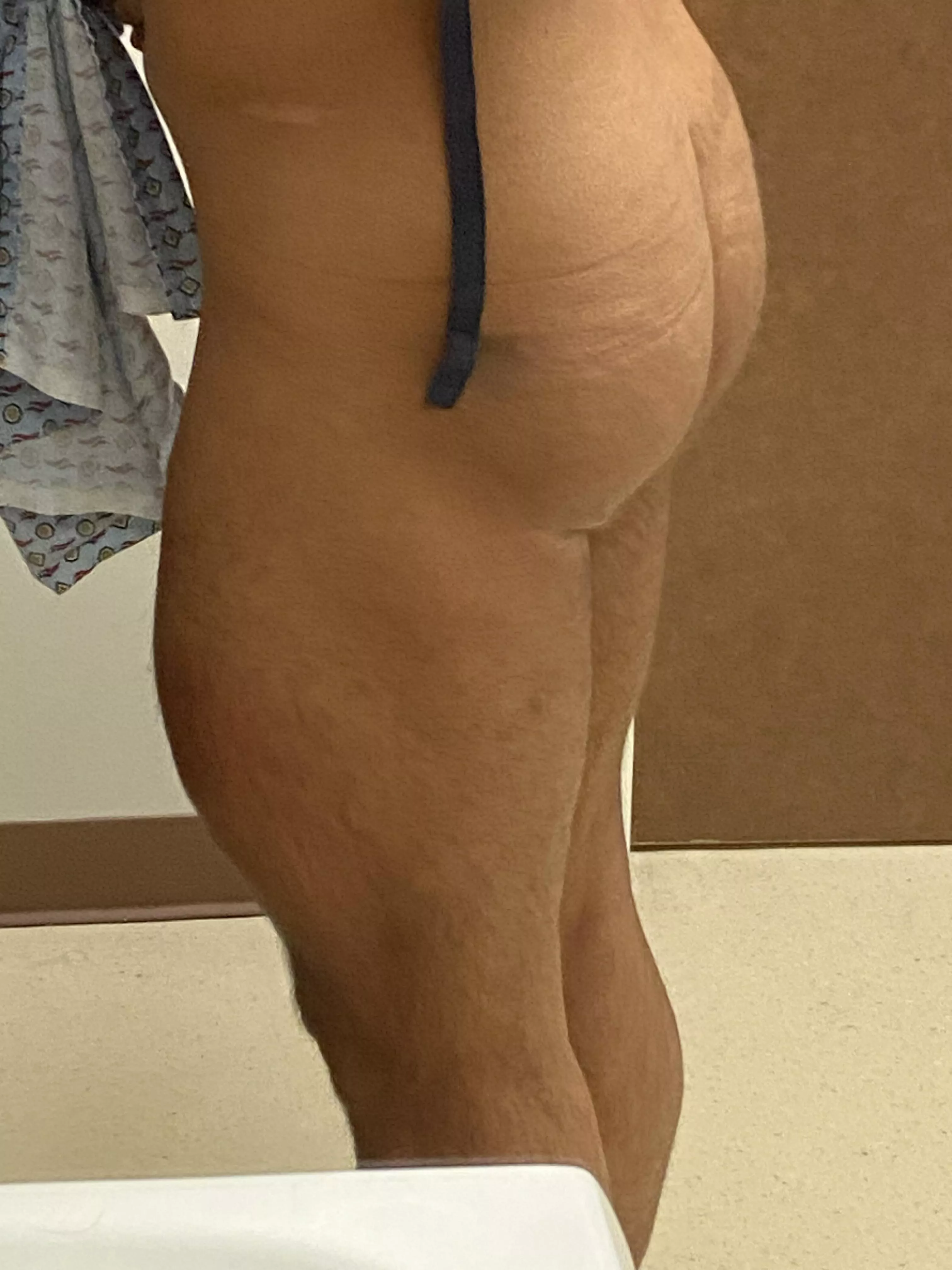 Never skip leg day boys, took this a few weeks ago in the hospital and figured it definitely belongs here.