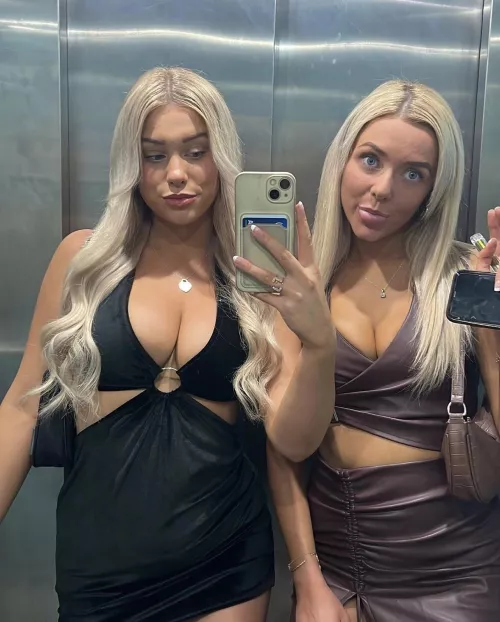 on the way out 🖤🤎