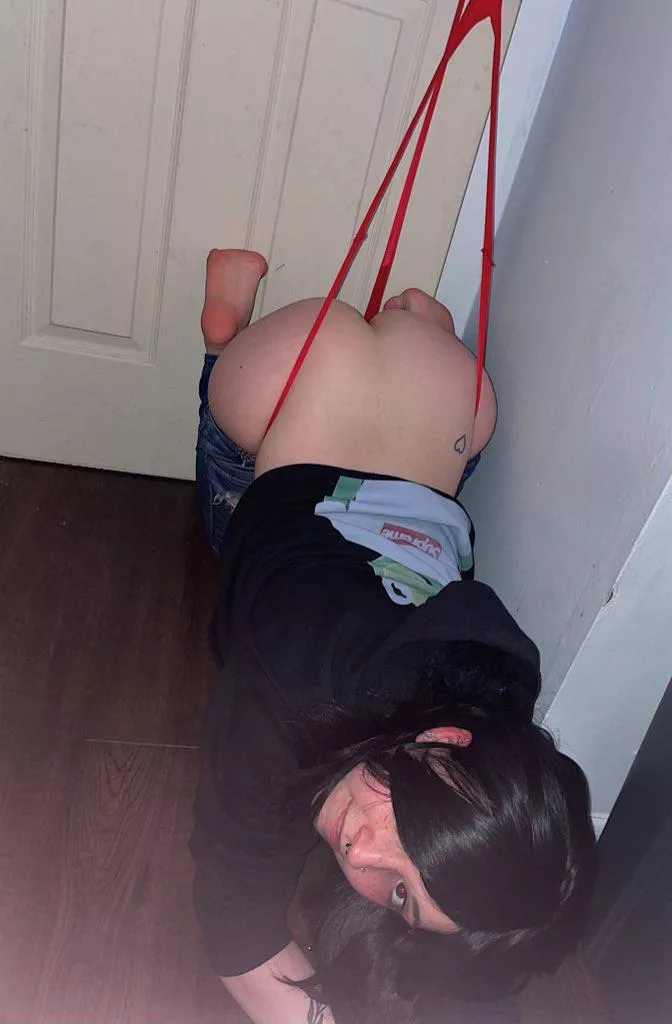 POV you walk into my room and see this, wyd?