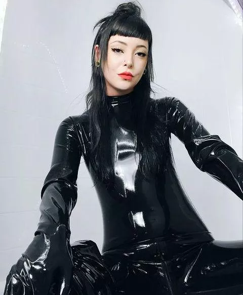 Say hello if it's ok for sissies to send you pics at any time. 18+ [domme]