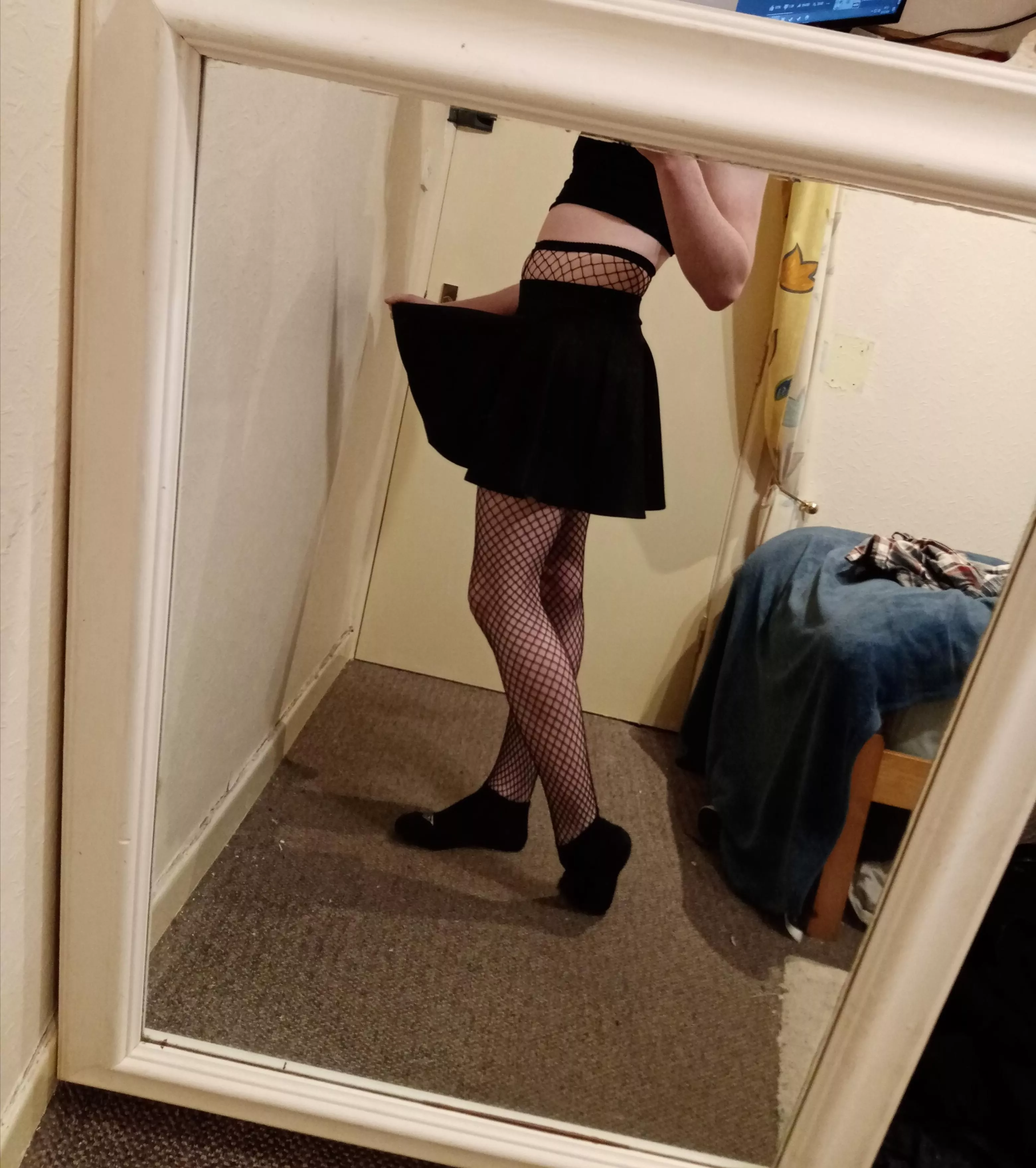 should I do a twirl for you? 😋😋😋