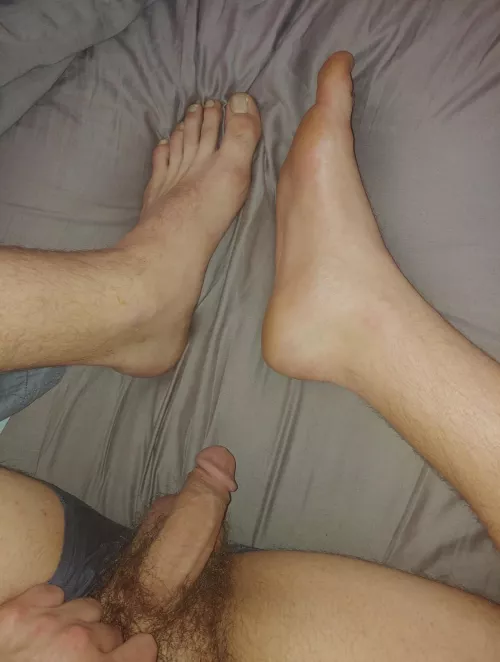 Size 14 feet and hung 😈 like what you see? Ready to submit? (25)