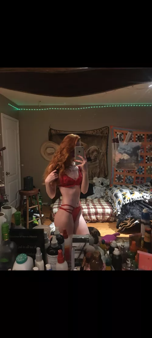 Take them off with your mouth daddy 🐱