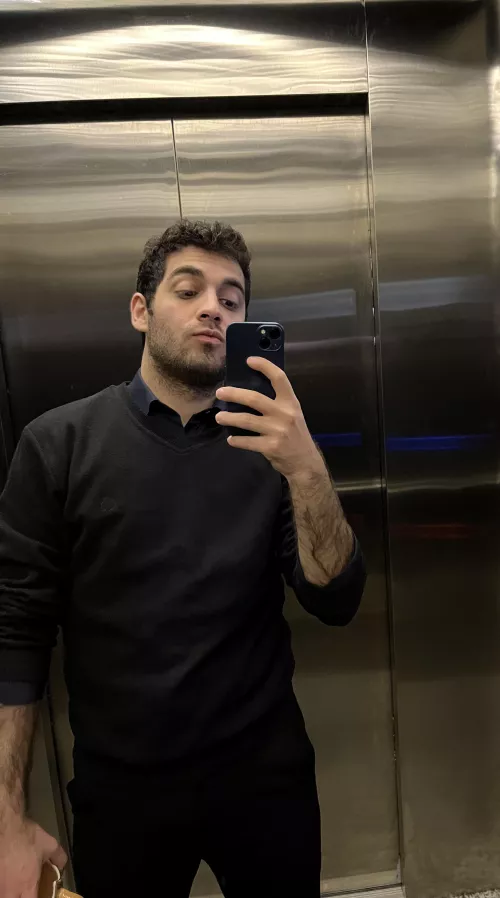 Taking a selfie in a lift is fundamental