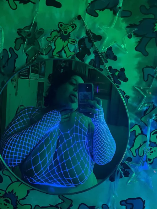 watch them glow 👀