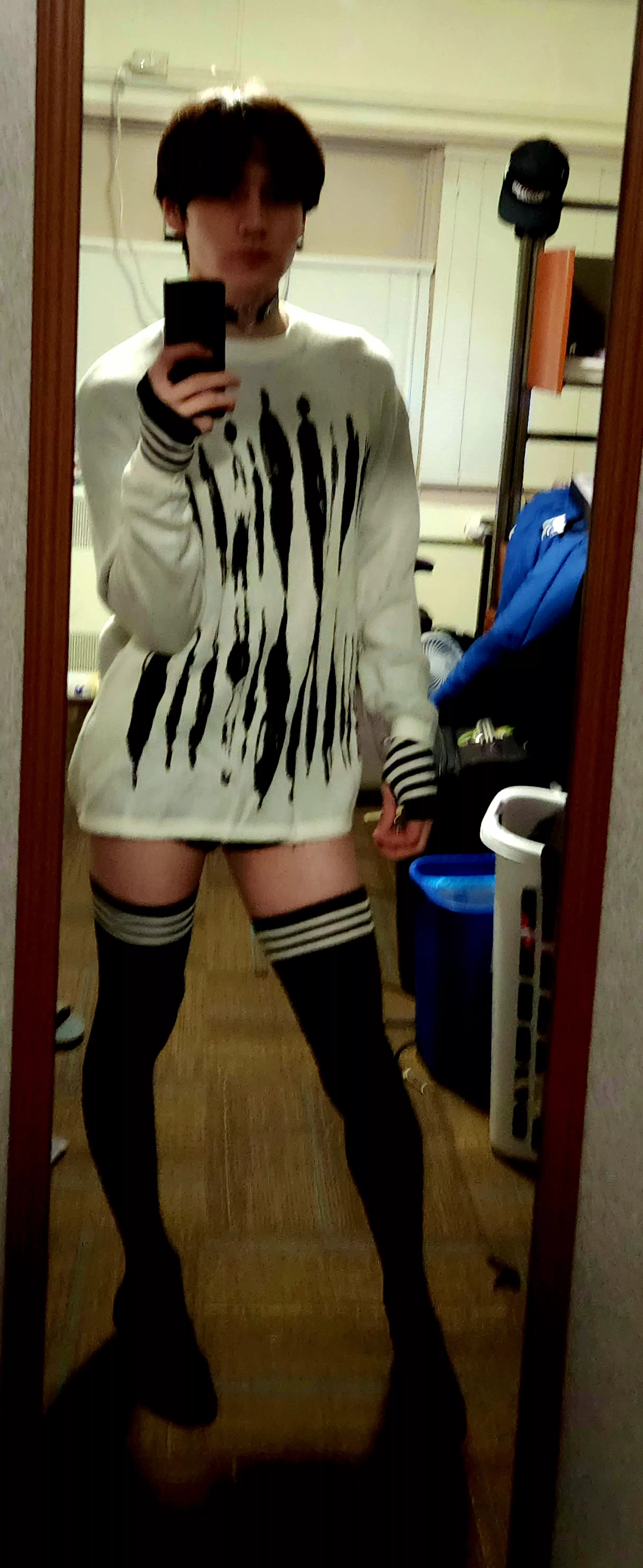 We love oversized sweaters